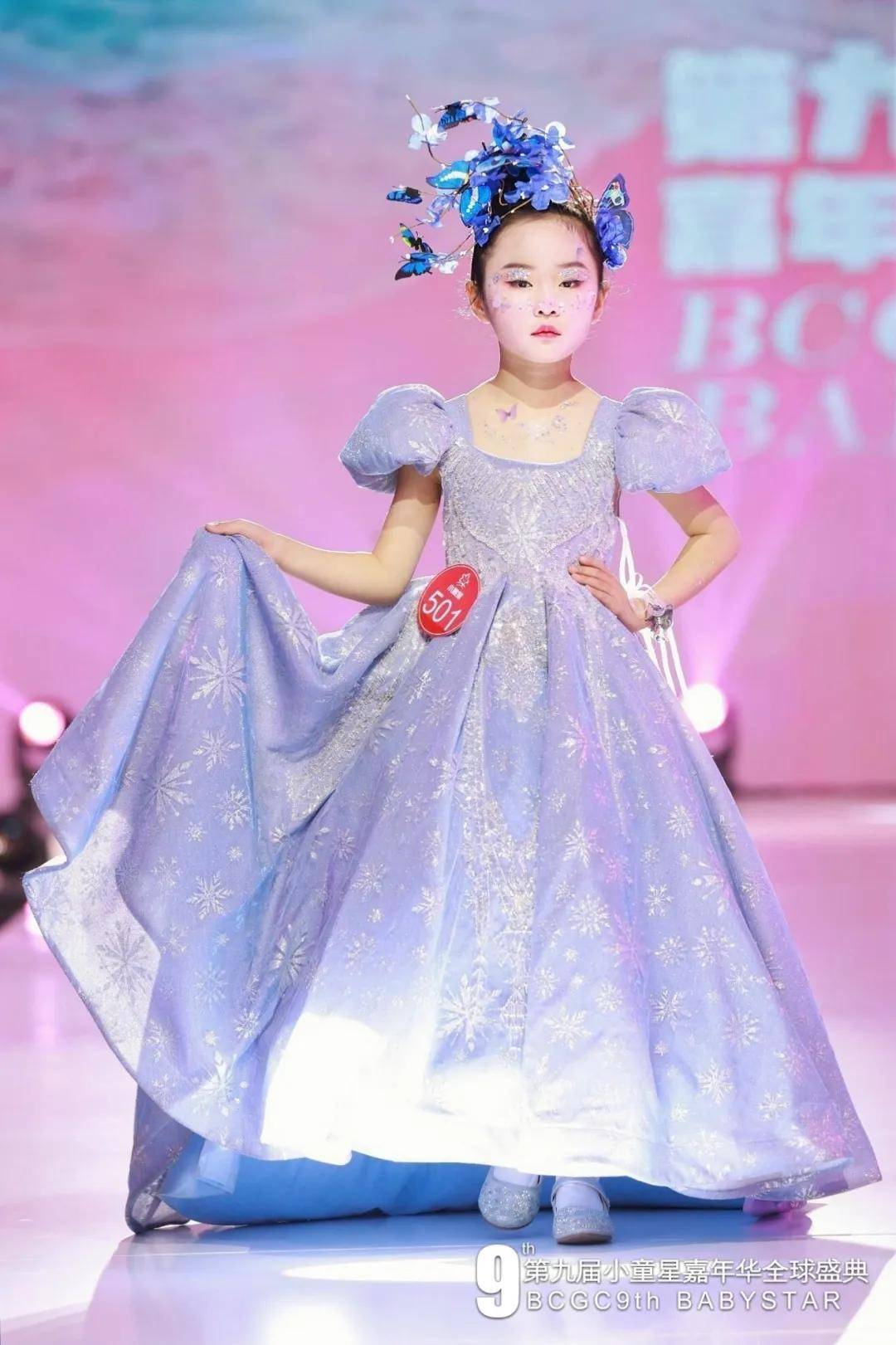 少儿模特T台焦点的秘密：如何练就超模气场？(图9)