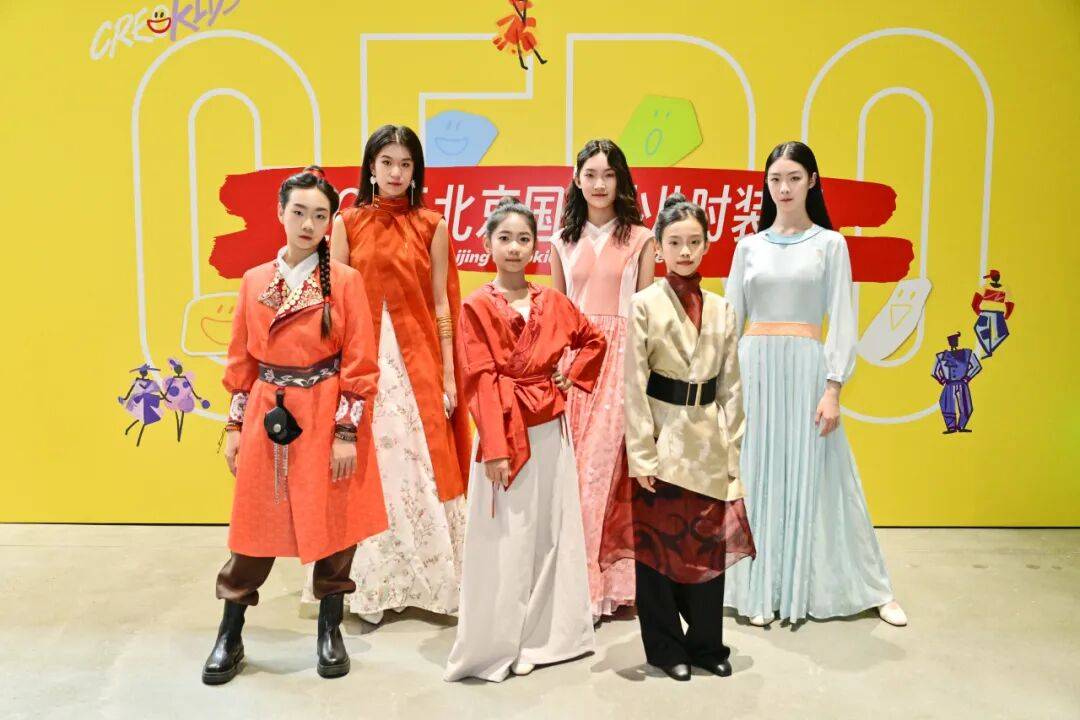 惊艳！副中心开启少儿时装周！AI汉服大秀+VR体验，还有亲子工坊 (图15)