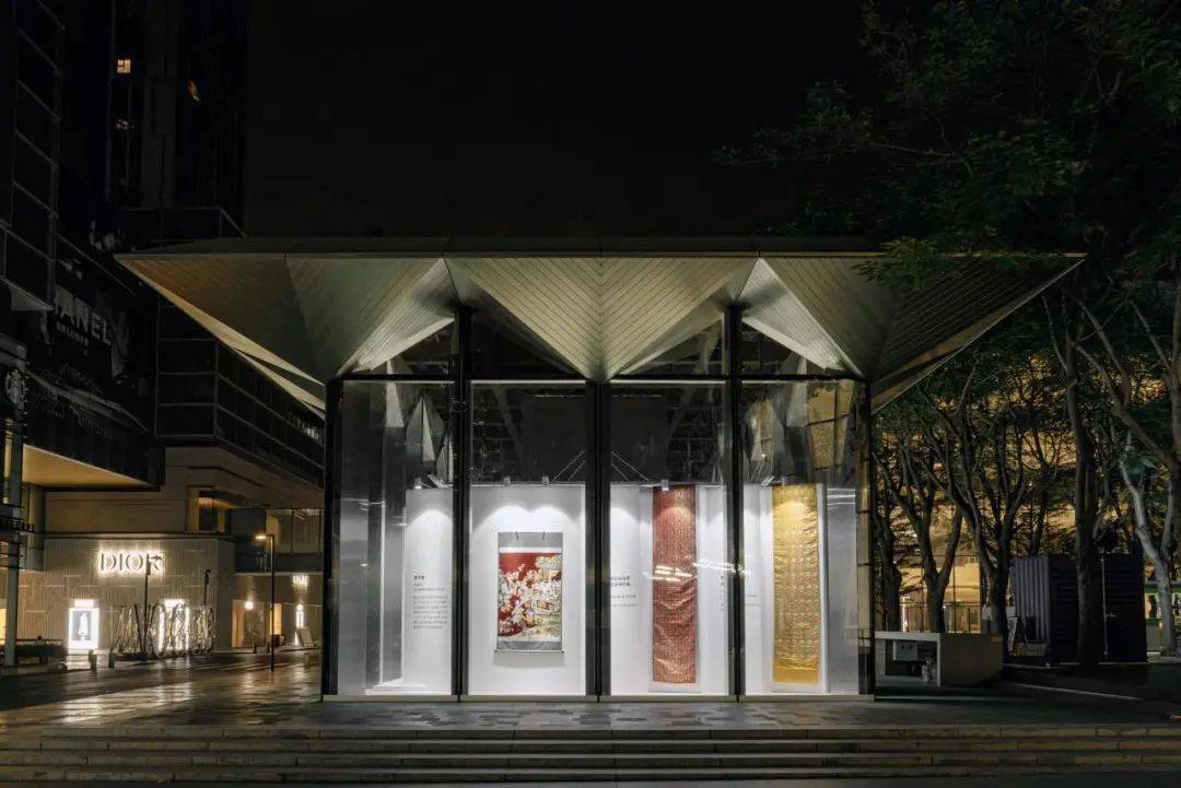 湾区时尚璀璨绽放，S/S 2025深圳时装周照亮潮流未来 (图6)