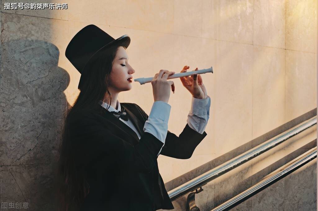 在唱歌之前该如何科学开嗓呢 (图2)