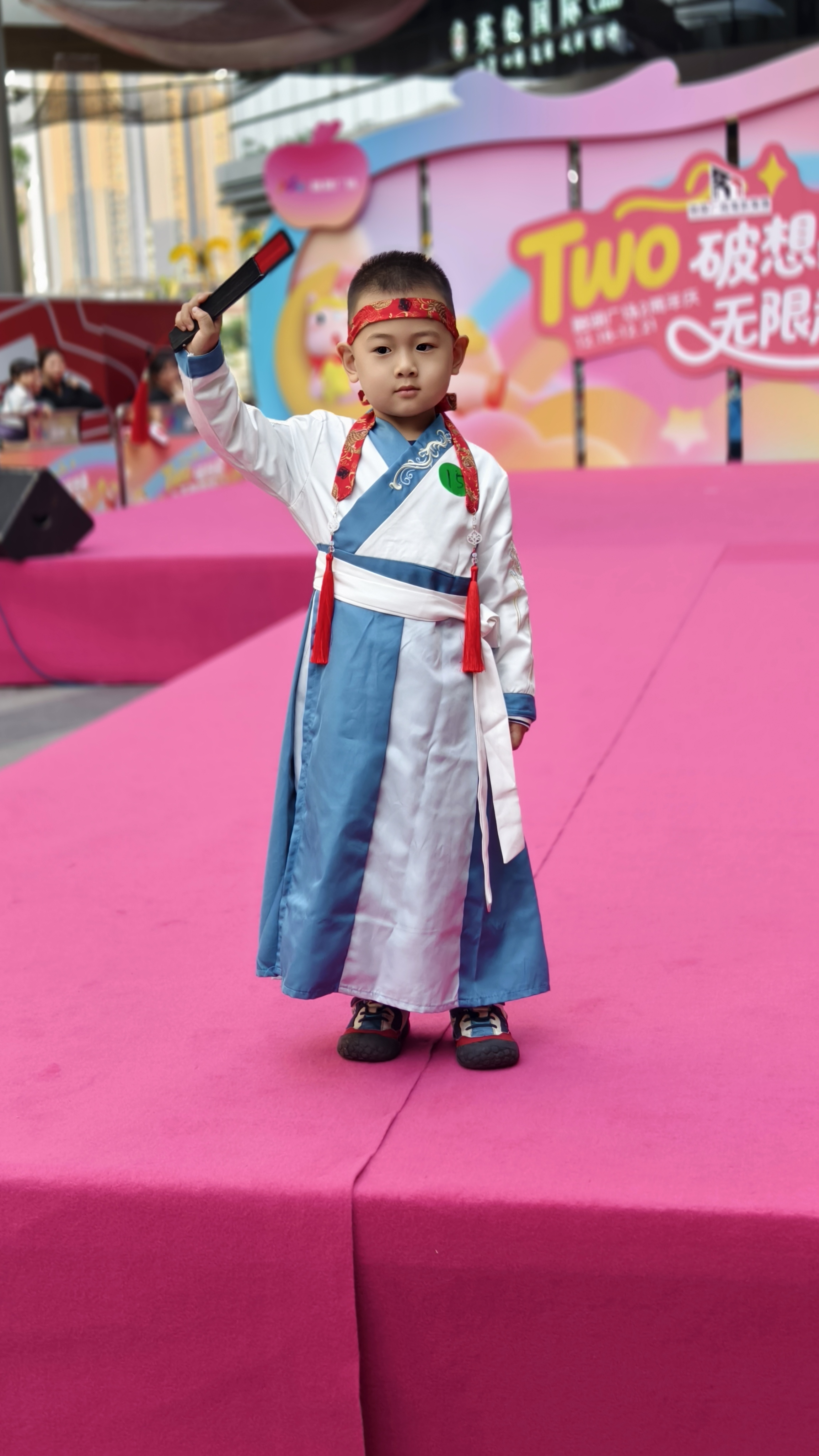 《造趣嗨圣诞.童艺星闪耀》走秀节目花絮(图9)