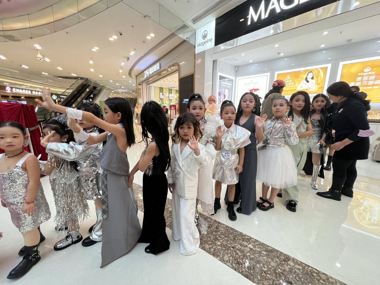 燃动全城！第十一届IPA少儿模特明星盛典模度淄博校区落地赛 圆满收官！ (图3)