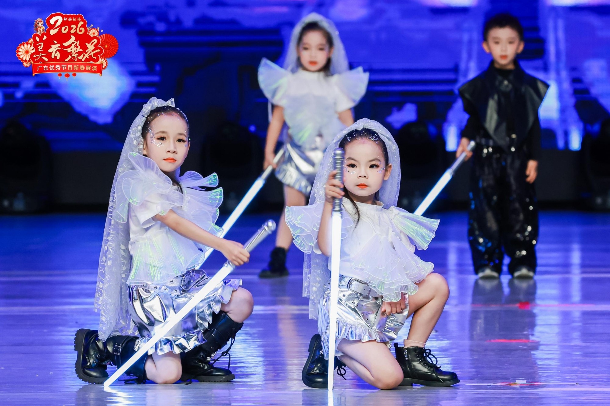 2026 美育繁花广东少儿春晚闪耀深圳融媒广视电影集团少年绽放艺术光芒(图4)