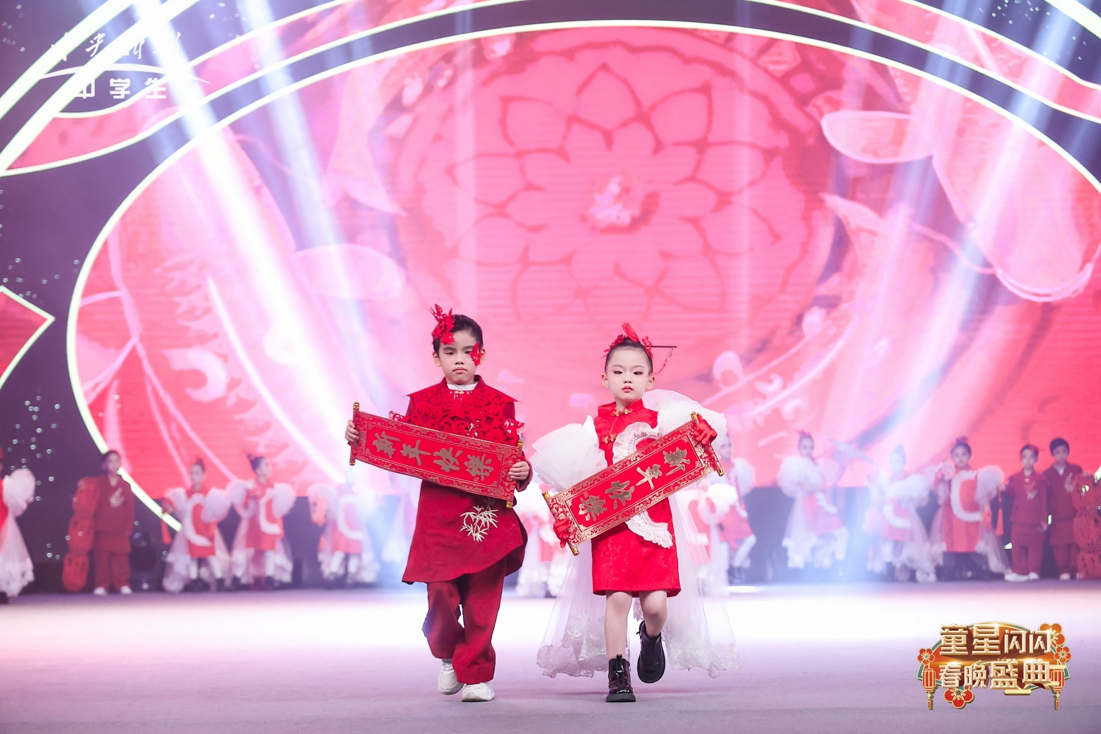 2026少儿春晚圆满录制 融媒广视助力少年逐梦(图4) 2026少儿春晚圆满录制 融媒广视助力少年逐梦(图4)