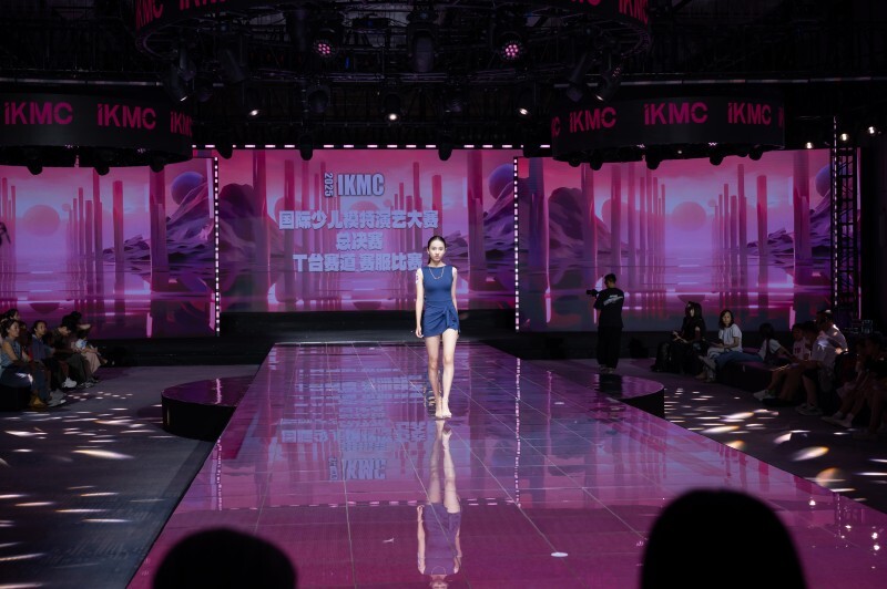 徐婉媚2025 IKMC 国际少儿模特演艺大赛获奖(图1) 徐婉媚2025 IKMC 国际少儿模特演艺大赛获奖(图1)