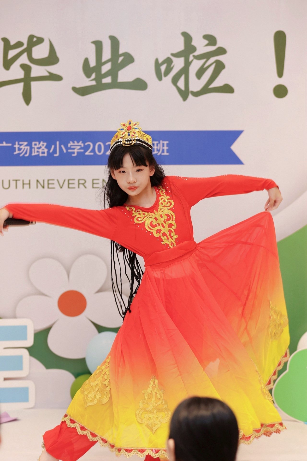 “嘟啦啦”，13岁的她即将登上北京大舞台(图1)