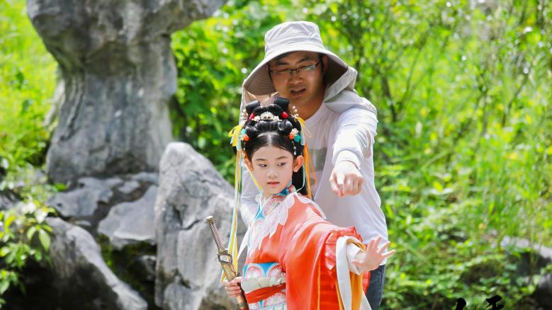 湾东少年正式成为湖南电视台国际频道 2026年度授权合作伙伴(图9)